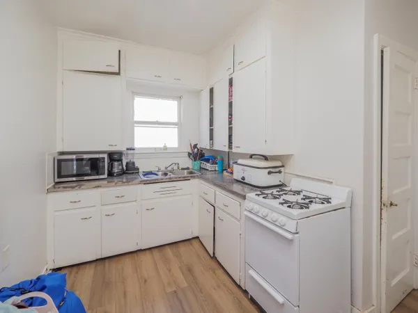 $375,000 | 922 South Park Street, Kalamazoo, MI 49001