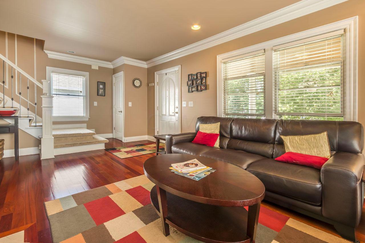 237 Northridge Road Columbus, OH 43214 - Photo 4 of 31 Gallery Image 4