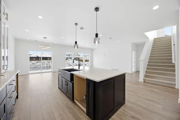 $774,900 | 3296 Timber Crk Circle South, Fargo, ND 58104