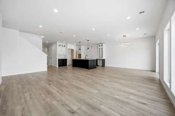 $774,900 | 3296 Timber Crk Circle South, Fargo, ND 58104