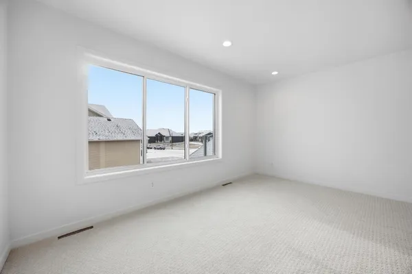 $774,900 | 3296 Timber Crk Circle South, Fargo, ND 58104