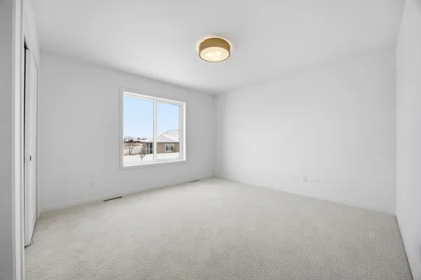 $774,900 | 3296 Timber Crk Circle South, Fargo, ND 58104