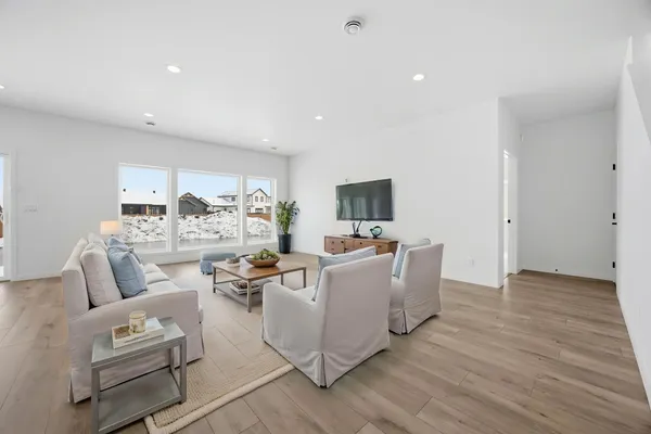 $774,900 | 3296 Timber Crk Circle South, Fargo, ND 58104