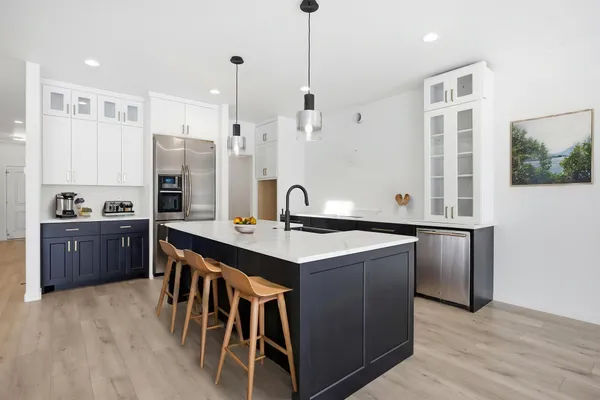 $774,900 | 3296 Timber Crk Circle South, Fargo, ND 58104