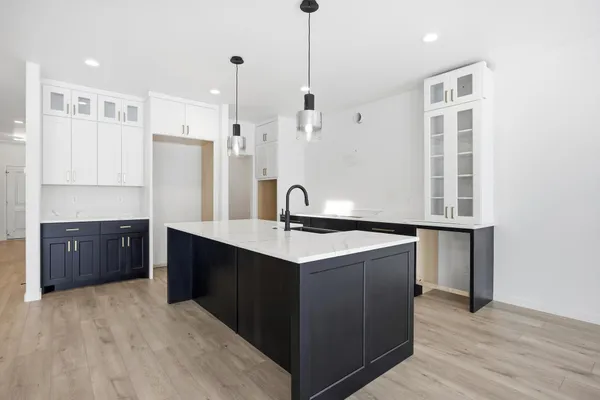 $774,900 | 3296 Timber Crk Circle South, Fargo, ND 58104