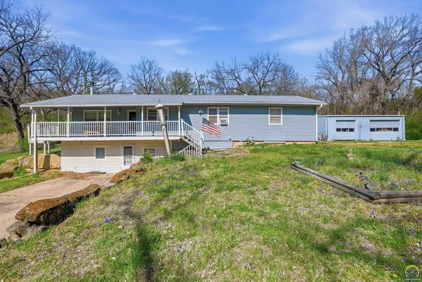 $199,900 | 2935 Northeast Meriden Road, Topeka, KS 66617