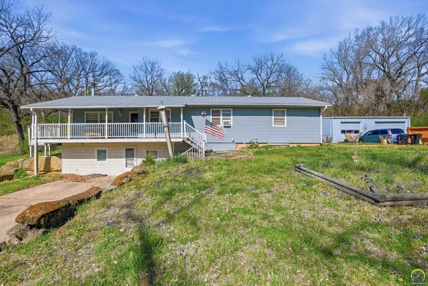 $199,900 | 2935 Northeast Meriden Road, Topeka, KS 66617