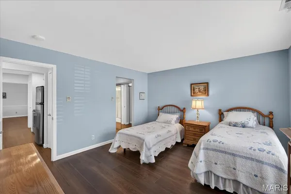 $184,900 | 1122 Sunbolt Drive, Unit K, St. Louis, MO 63129