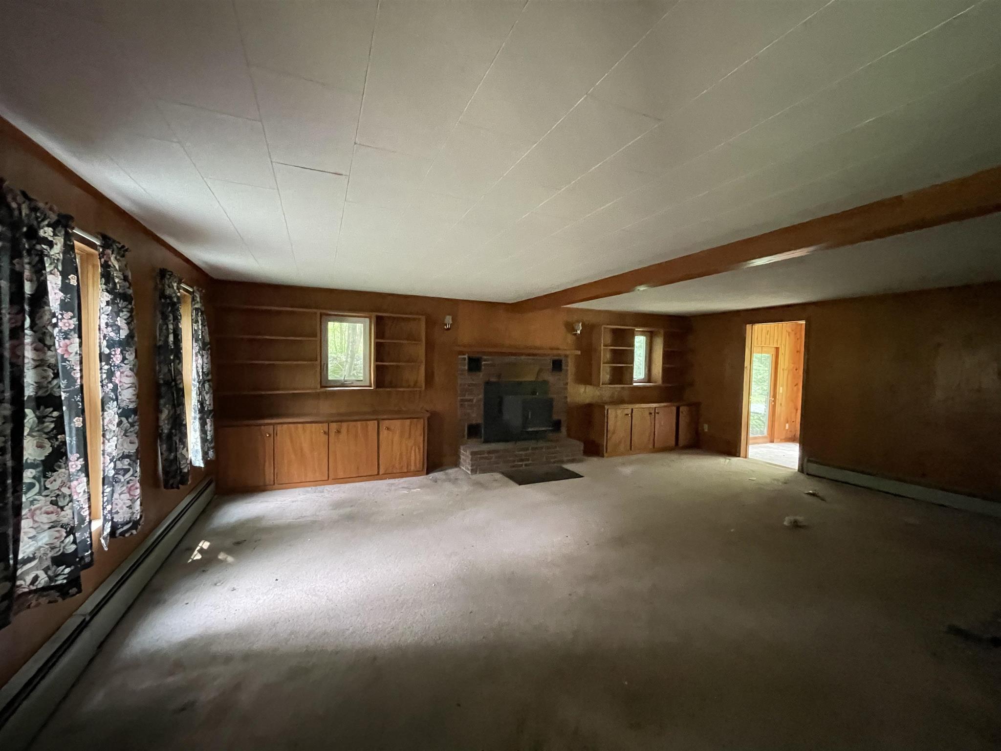 15 Bluff Street Proctor, VT 05765 - Photo 12 of 25
