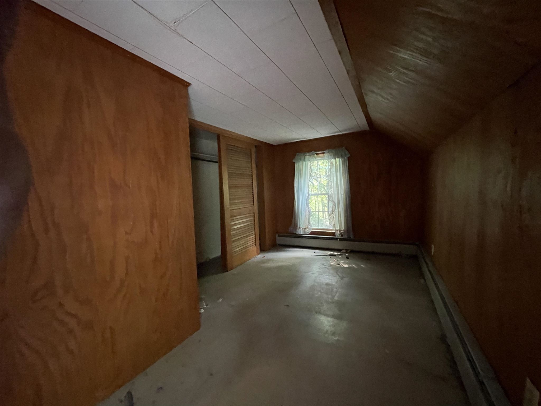15 Bluff Street Proctor, VT 05765 - Photo 16 of 25
