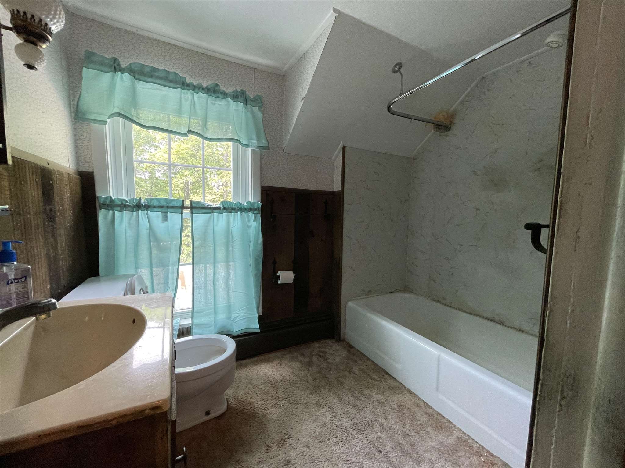 15 Bluff Street Proctor, VT 05765 - Photo 18 of 25