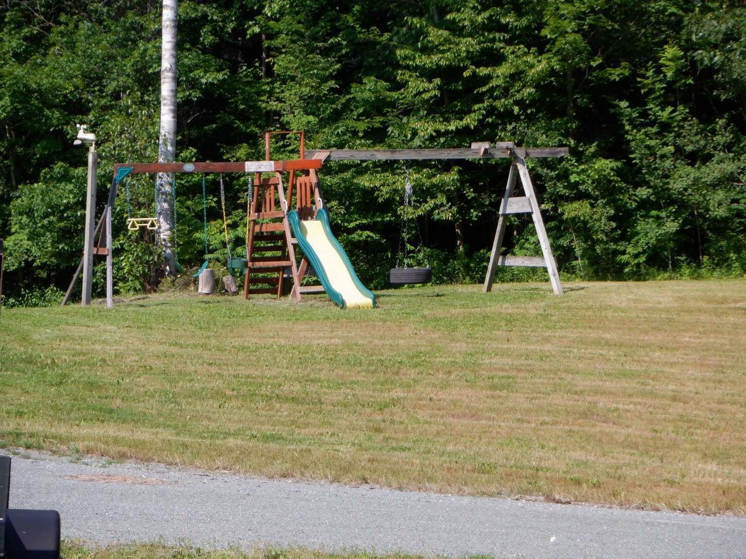731 Howard Hill Road Benson, VT 05743 - Photo 6 of 18