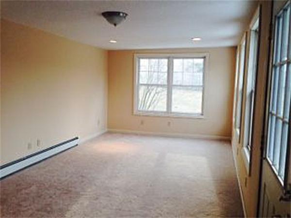64 Treetop Avenue Springfield, MA 01118 - Photo 8 of 11 Gallery Image 8
