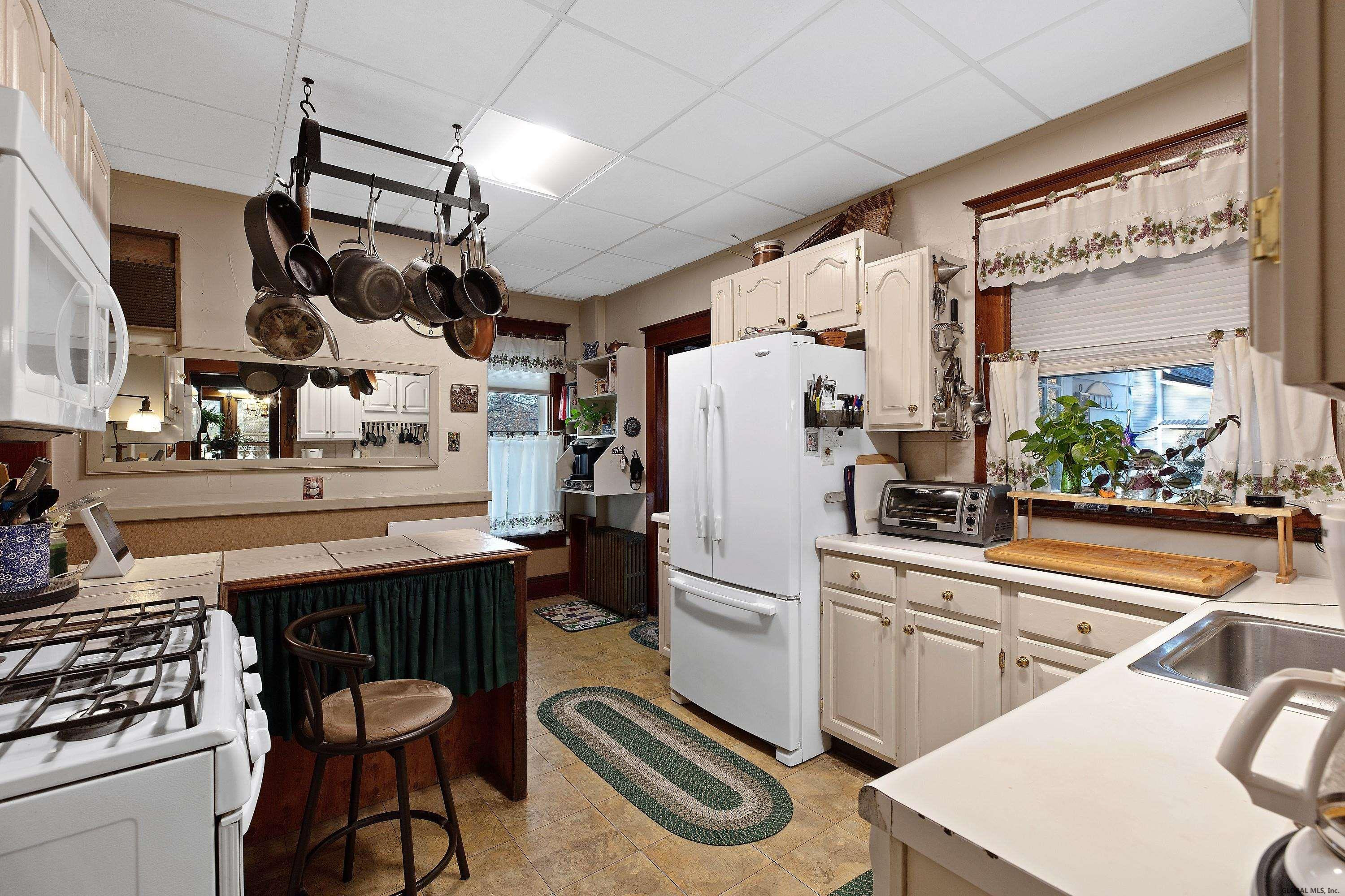 2785 Troy Schenectady Road Niskayuna, NY 12309 - Photo 11 of 46 Photo 11