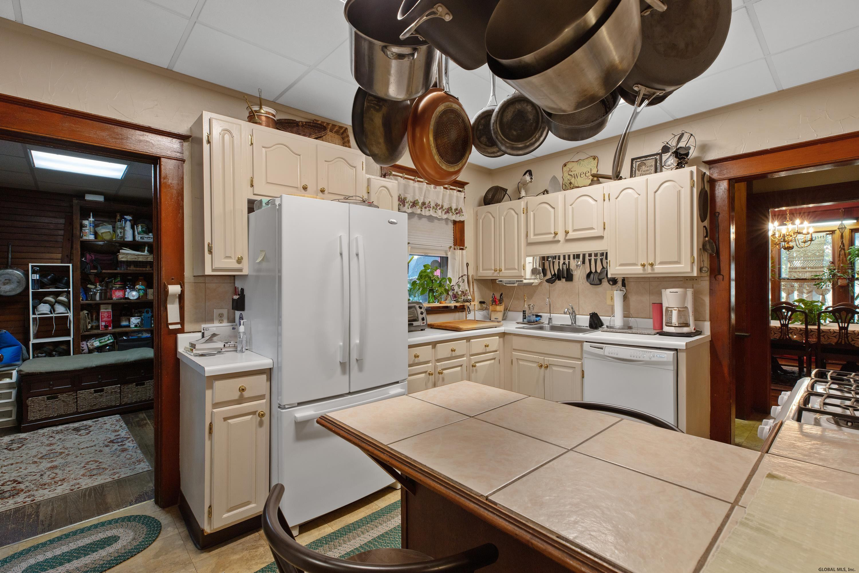 2785 Troy Schenectady Road Niskayuna, NY 12309 - Photo 12 of 46 Photo 12
