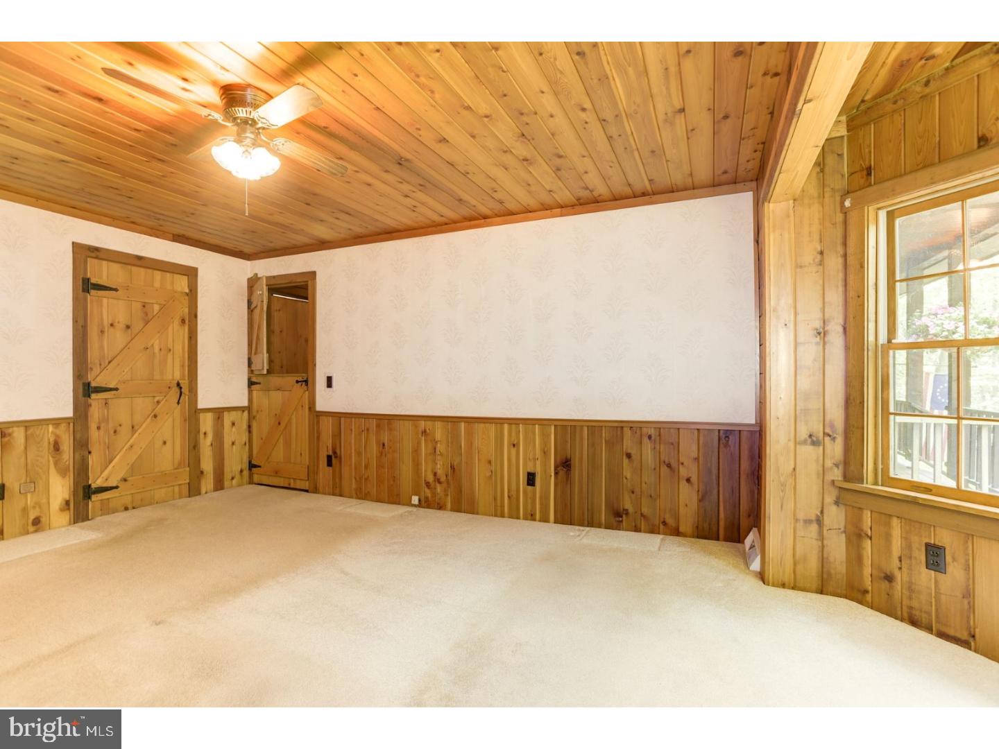 407 Quinton-Marlboro Road Bridgeton, NJ 08302 - Photo 16 of 25 Master Bedroom