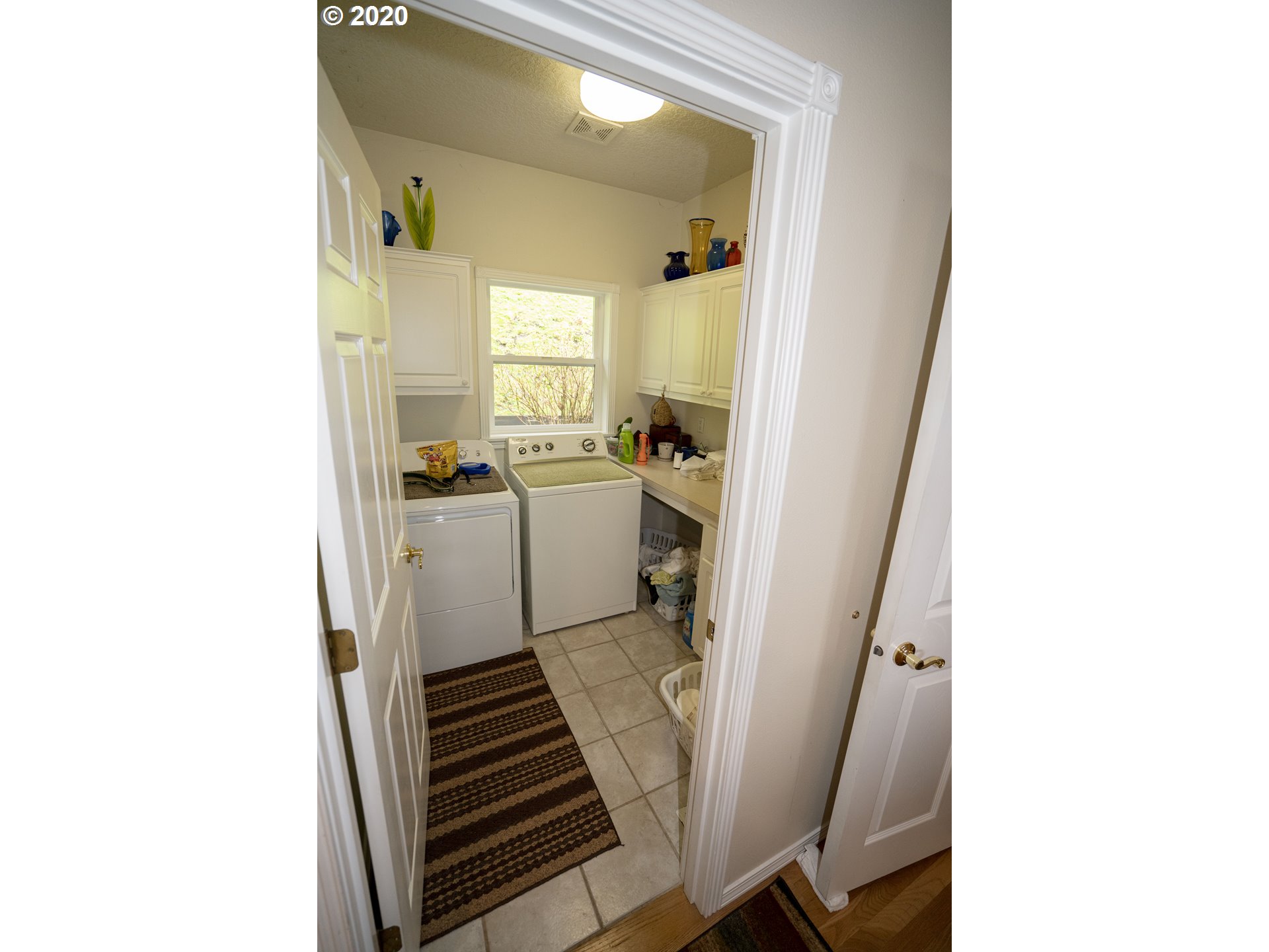 34080 Northeast Chamberlain Road Corbett, OR 97019 - Photo 13 of 31 Gallery Image 13
