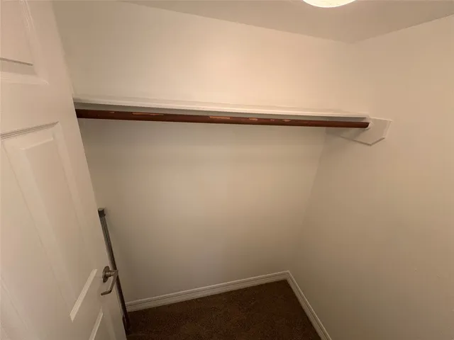 $1,900 | 3710 Sherwood Lane, Unit 102, Houston, TX 77092