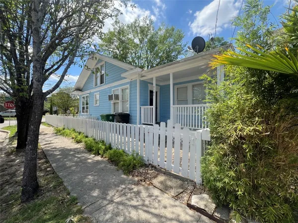 $1,500 | 3701 Bradley Street, Houston, TX 77009