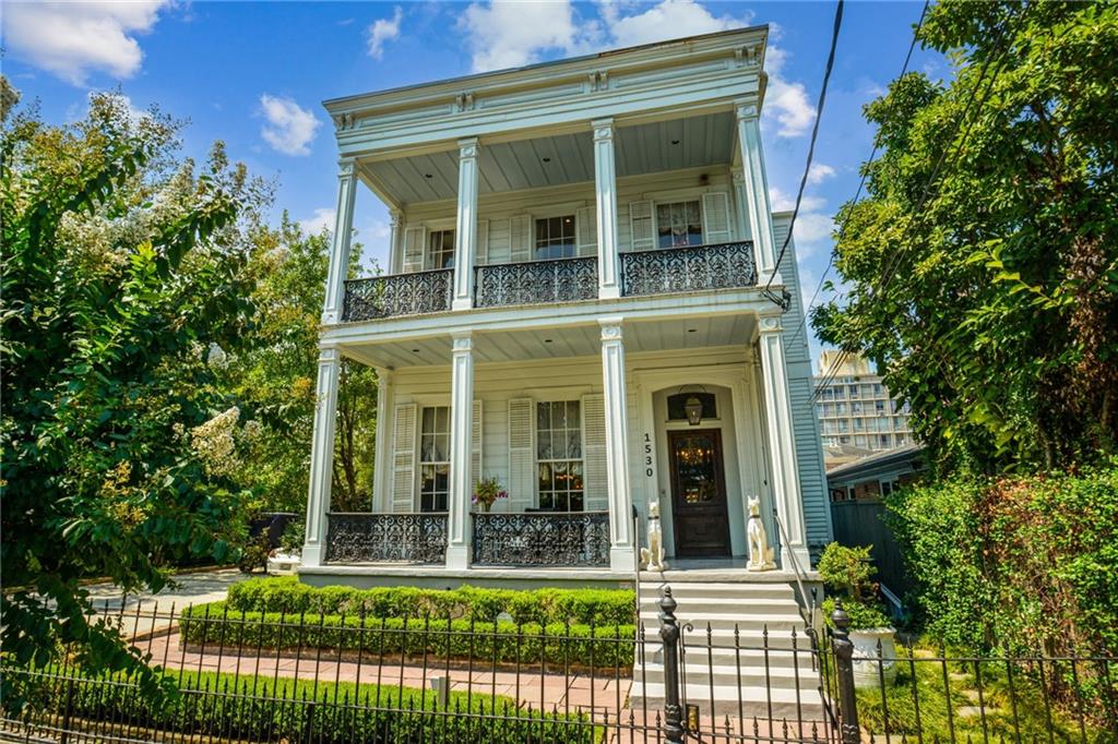 1530 First Street New Orleans, LA 70130 - Photo 4 of 60