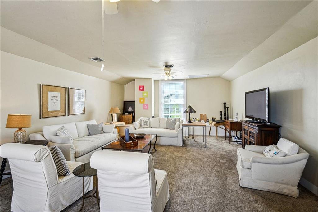 1530 First Street New Orleans, LA 70130 - Photo 48 of 60