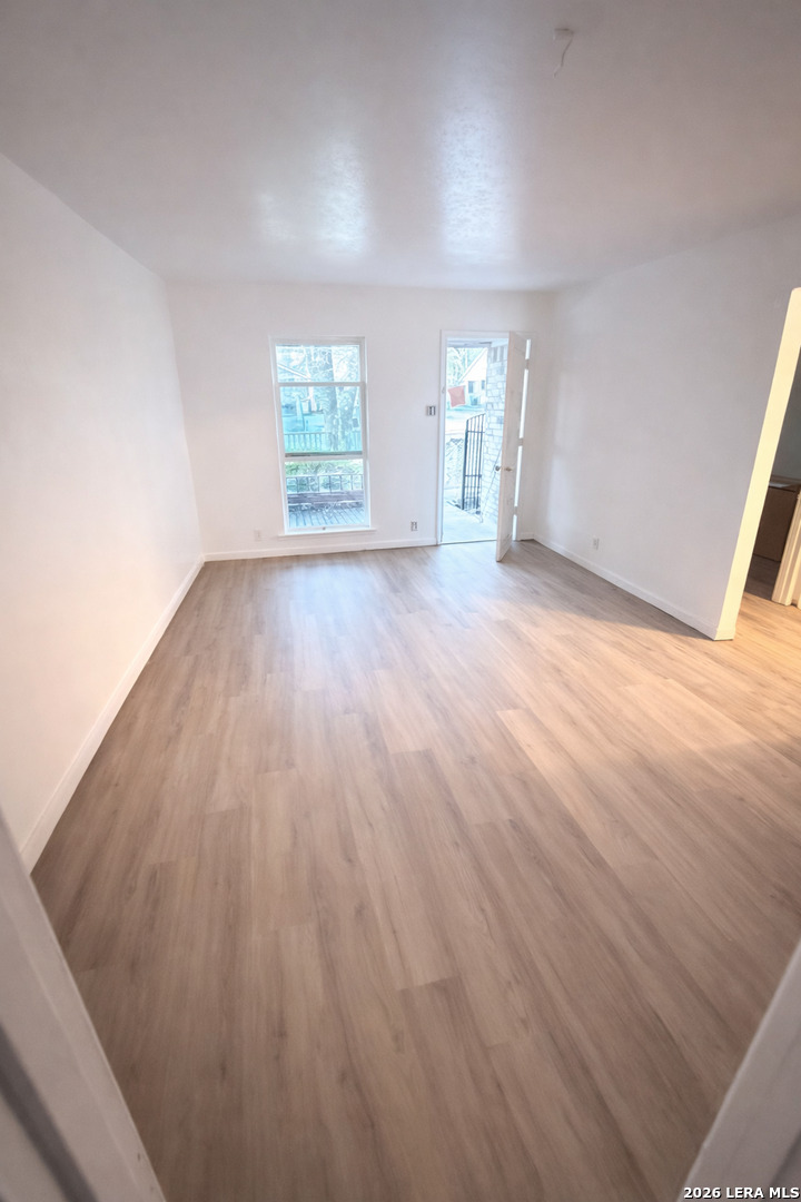 7514 Olusta Drive Dallas, TX 75217 - Photo 5 of 12