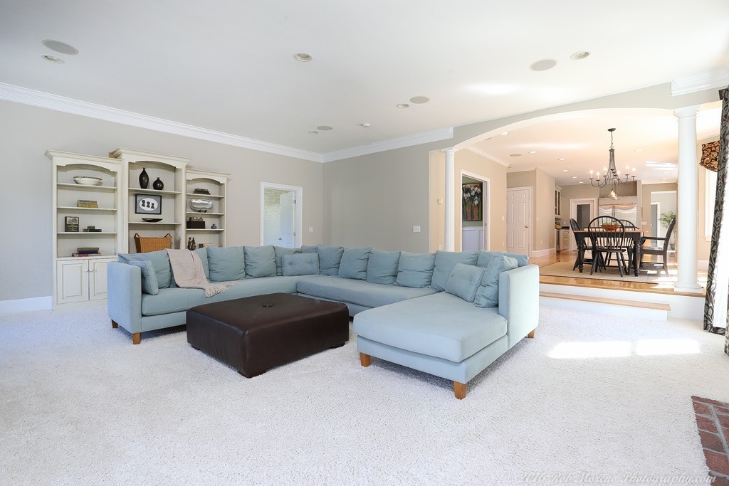 18 Olde Coach Road North Reading, MA 01864 - Photo 11 of 30 Gallery Image 11