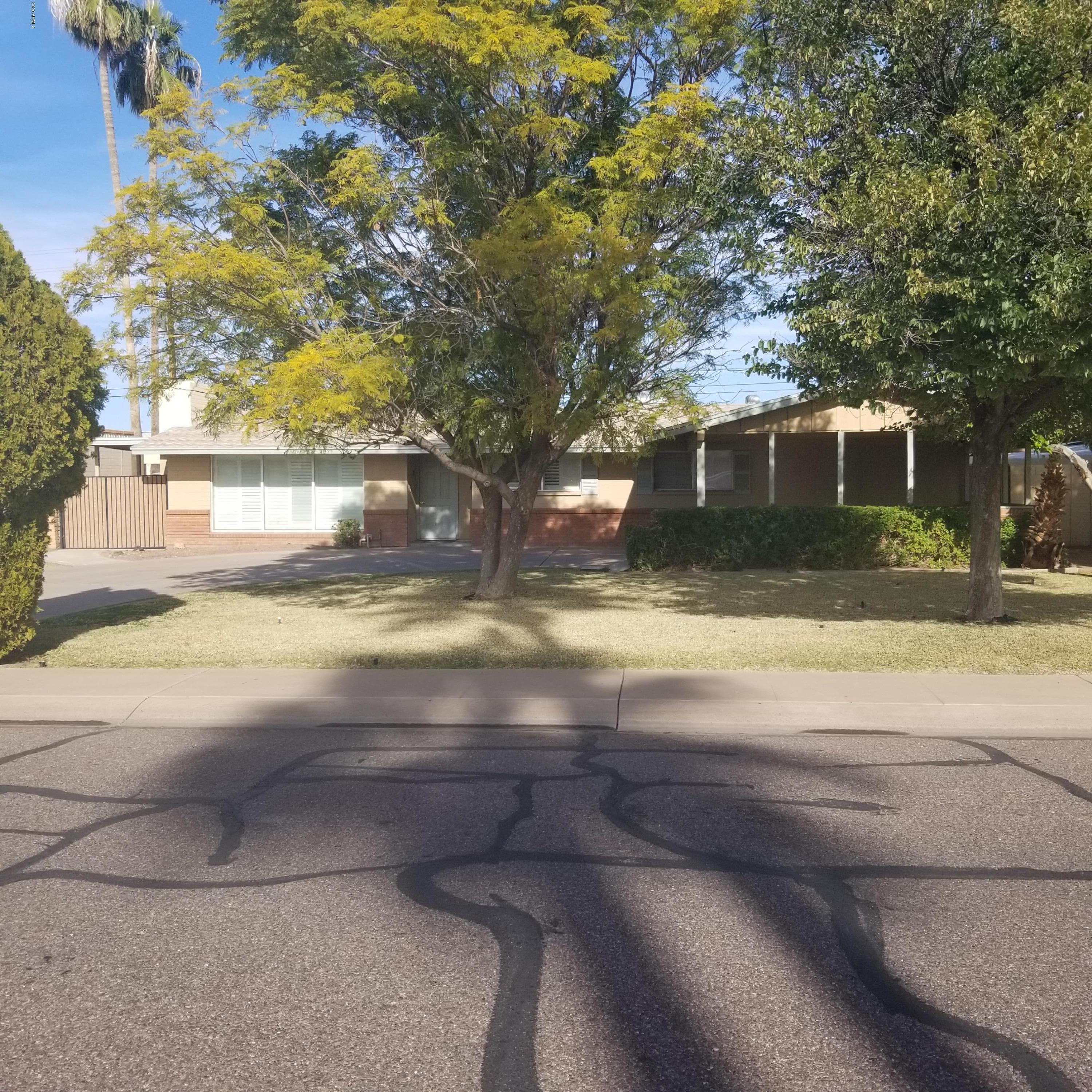 3740 West Griswold Road Phoenix, AZ 85051 - Photo 4 of 16 20200107_114658
