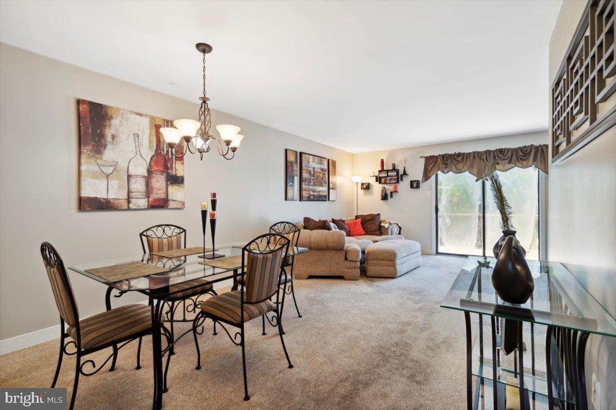 514 Whetstone Road Horsham, PA 19044 - Photo 4 of 15 Gallery Image 4