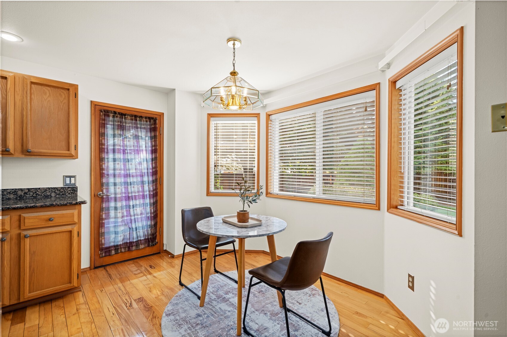 826 Southwest 347th Court Federal Way, WA 98023 - Photo 14 of 40