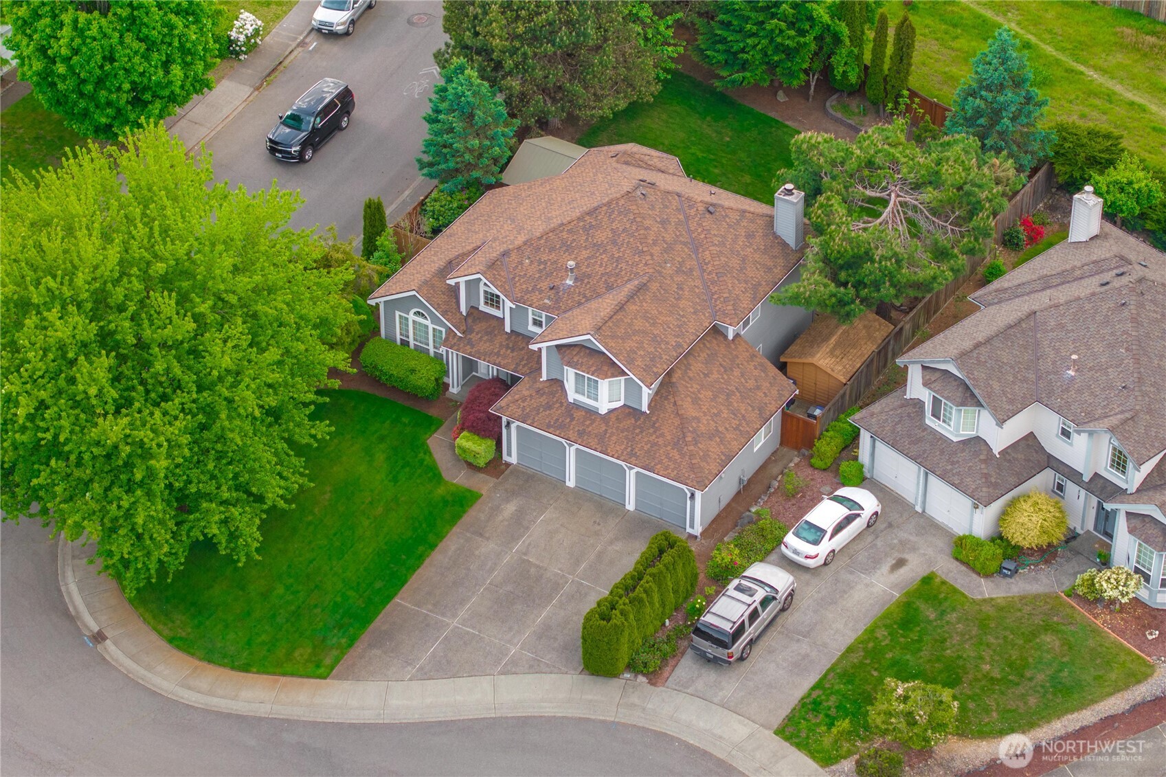 826 Southwest 347th Court Federal Way, WA 98023 - Photo 3 of 40