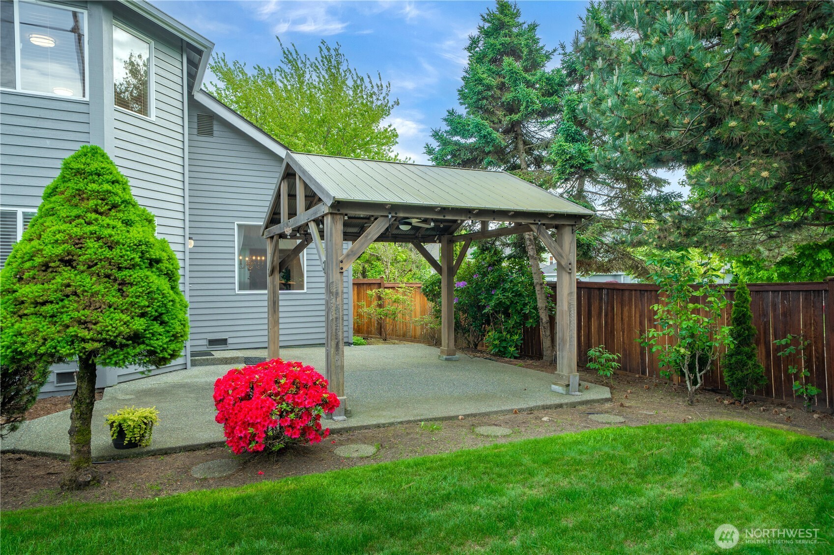 826 Southwest 347th Court Federal Way, WA 98023 - Photo 33 of 40