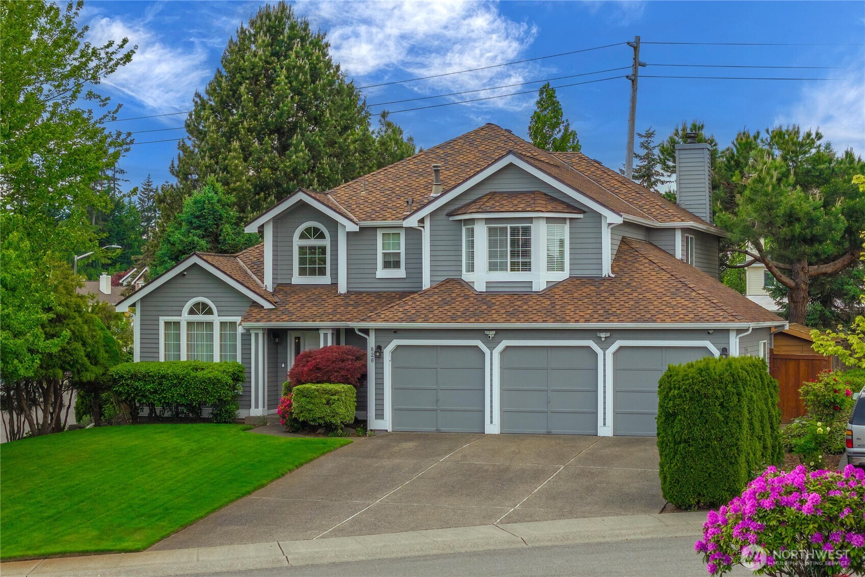 826 Southwest 347th Court Federal Way, WA 98023 - Photo 4 of 40