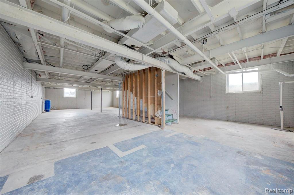 9473 Crofoot Road Fowlerville, MI 48836 - Photo 81 of 89 Gallery Image 81