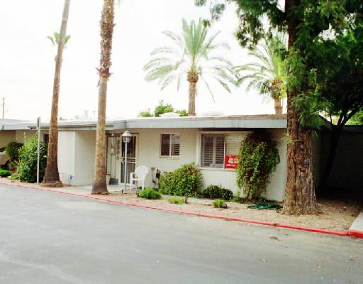 3294 East Camelback Road, Unit 13 Phoenix, AZ 85018 - Photo 1 of 1 Primary Photo