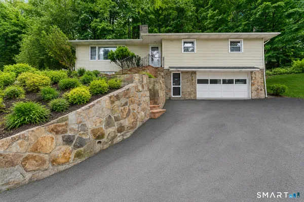 $475,000 | 50 Maple Ave Extension, Bethel, CT 06801