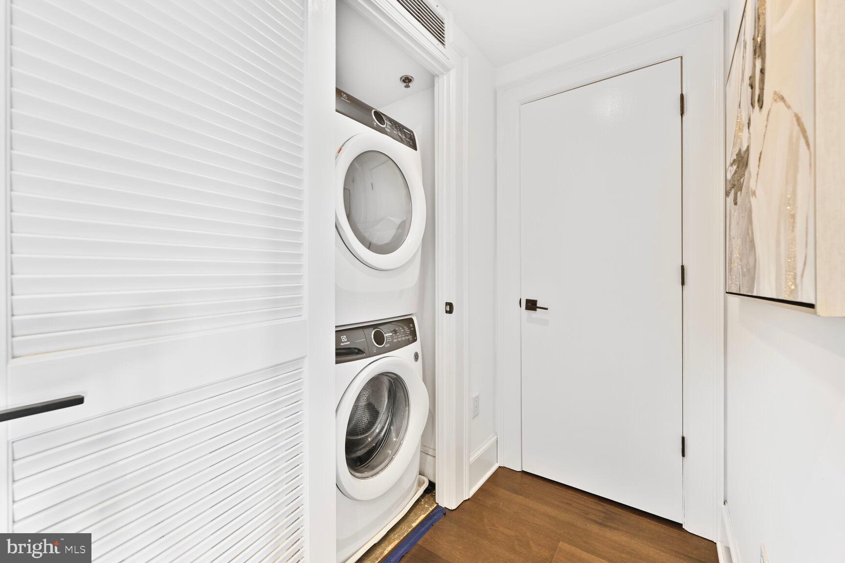 1011 M Street Northwest, Unit 702 Washington, DC 20001 - Photo 20 of 61 a utility room with dryer and washer