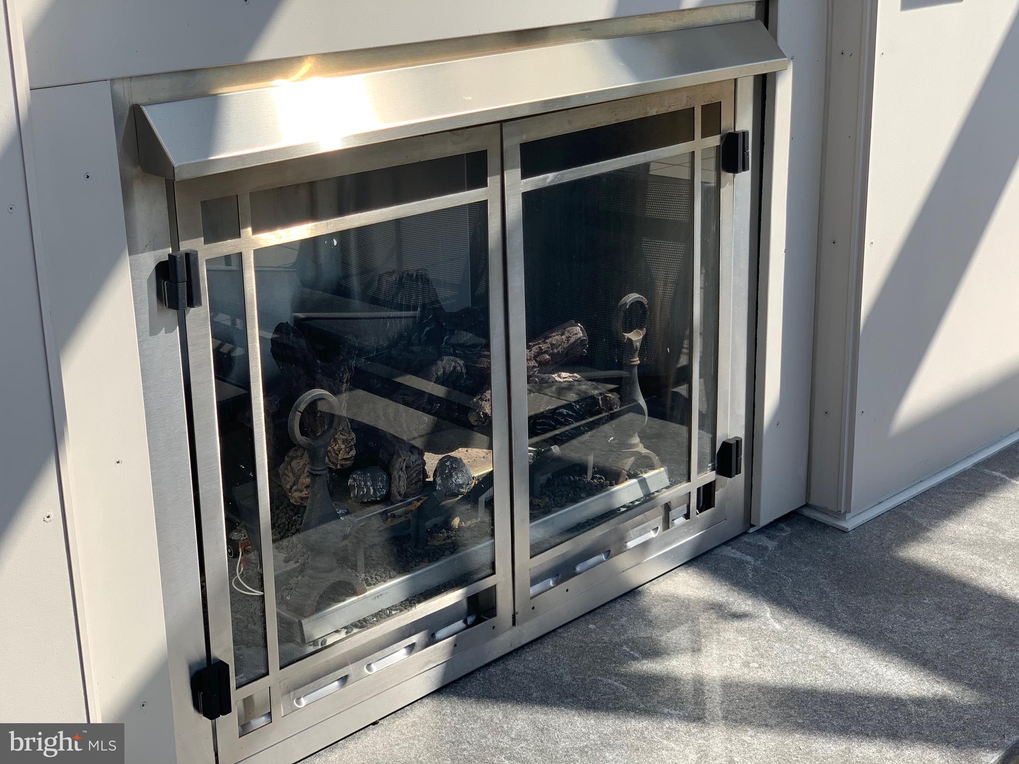 1011 M Street Northwest, Unit 702 Washington, DC 20001 - Photo 24 of 61 a view of outdoor space and window