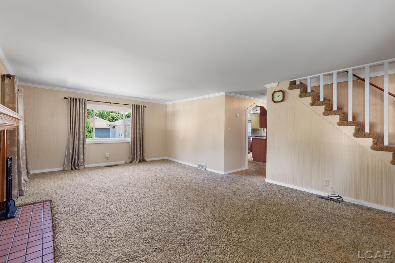 2439 Airport Road Adrian, MI 49221 - Photo 20 of 45