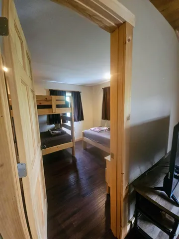 $379,000 | 247 Vermont Rte 100, Wilmington, VT 05363