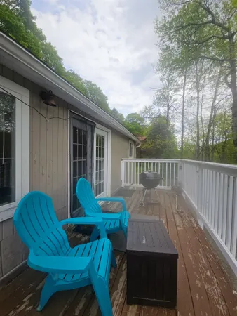 $379,000 | 247 Vermont Rte 100, Wilmington, VT 05363