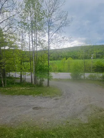 $379,000 | 247 Vermont Rte 100, Wilmington, VT 05363