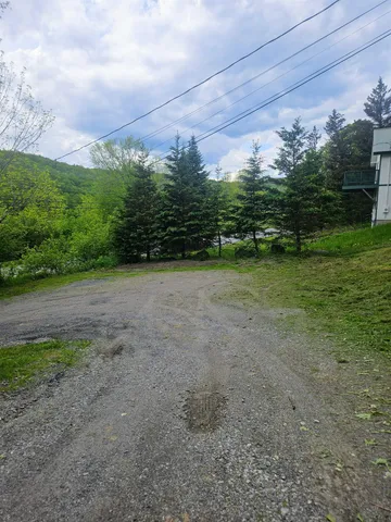 $379,000 | 247 Vermont Rte 100, Wilmington, VT 05363