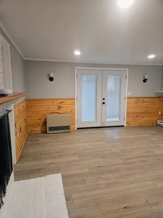 $379,000 | 247 Vermont Rte 100, Wilmington, VT 05363