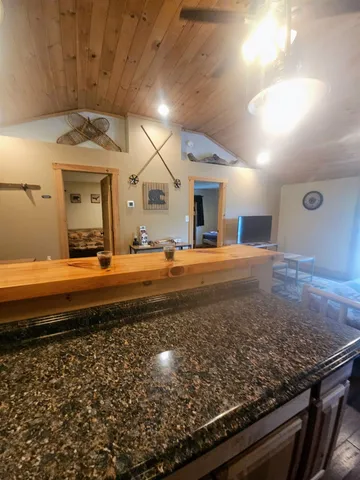 $379,000 | 247 Vermont Rte 100, Wilmington, VT 05363