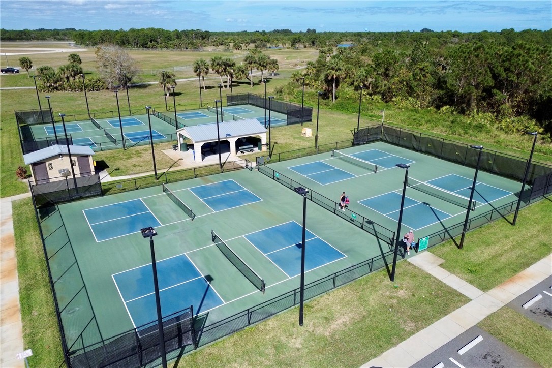 106 Tracy Drive Sebastian, FL 32958 - Photo 24 of 35 a view of a balcony with furniture