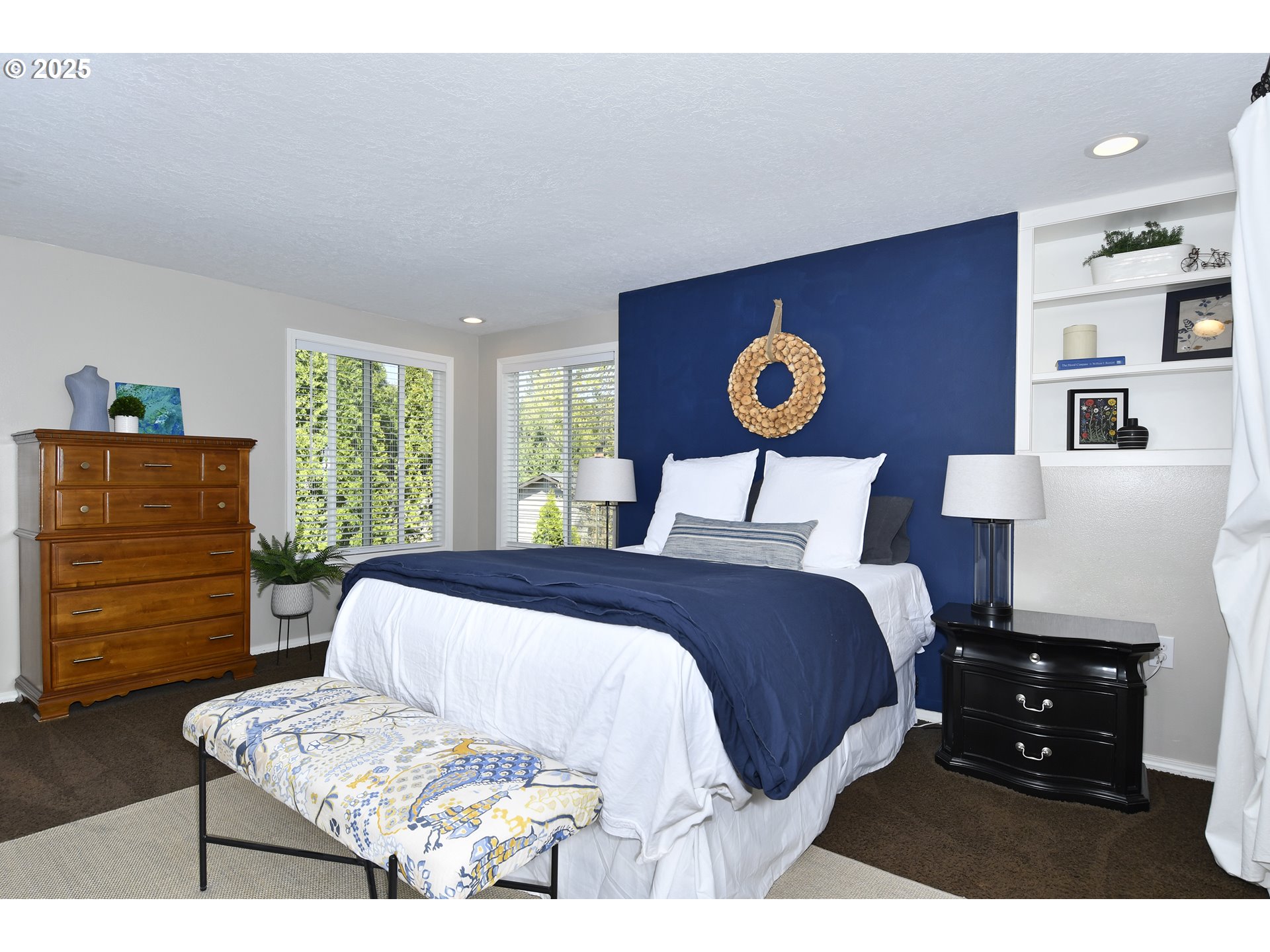 2430 Southwest Willowbrook Avenue Gresham, OR 97080 - Photo 19 of 33 a bedroom with a bed and dresser