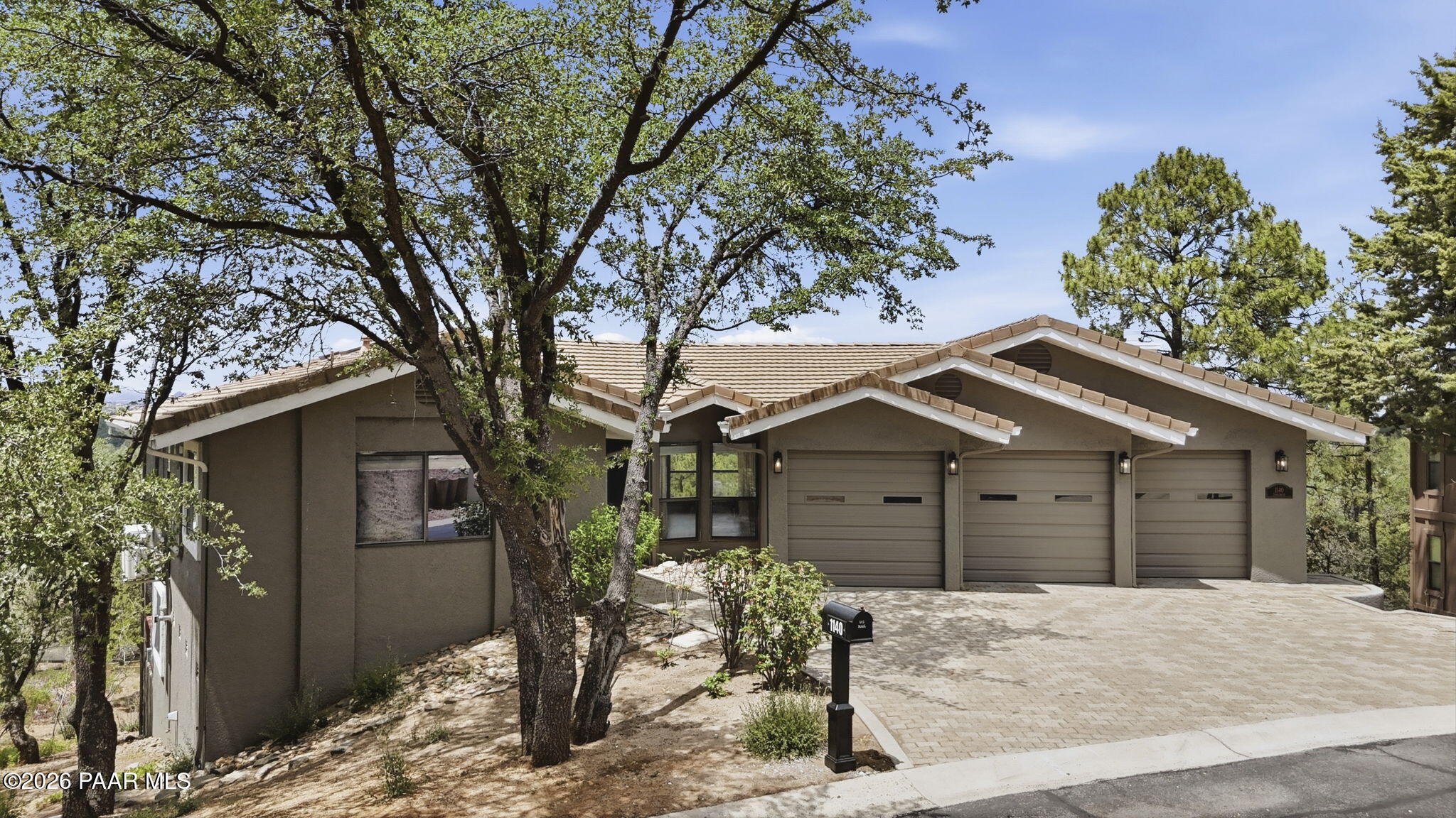 1140 Tanglewood Road Prescott, AZ 86303 - Photo 12 of 55 3 Car Garage