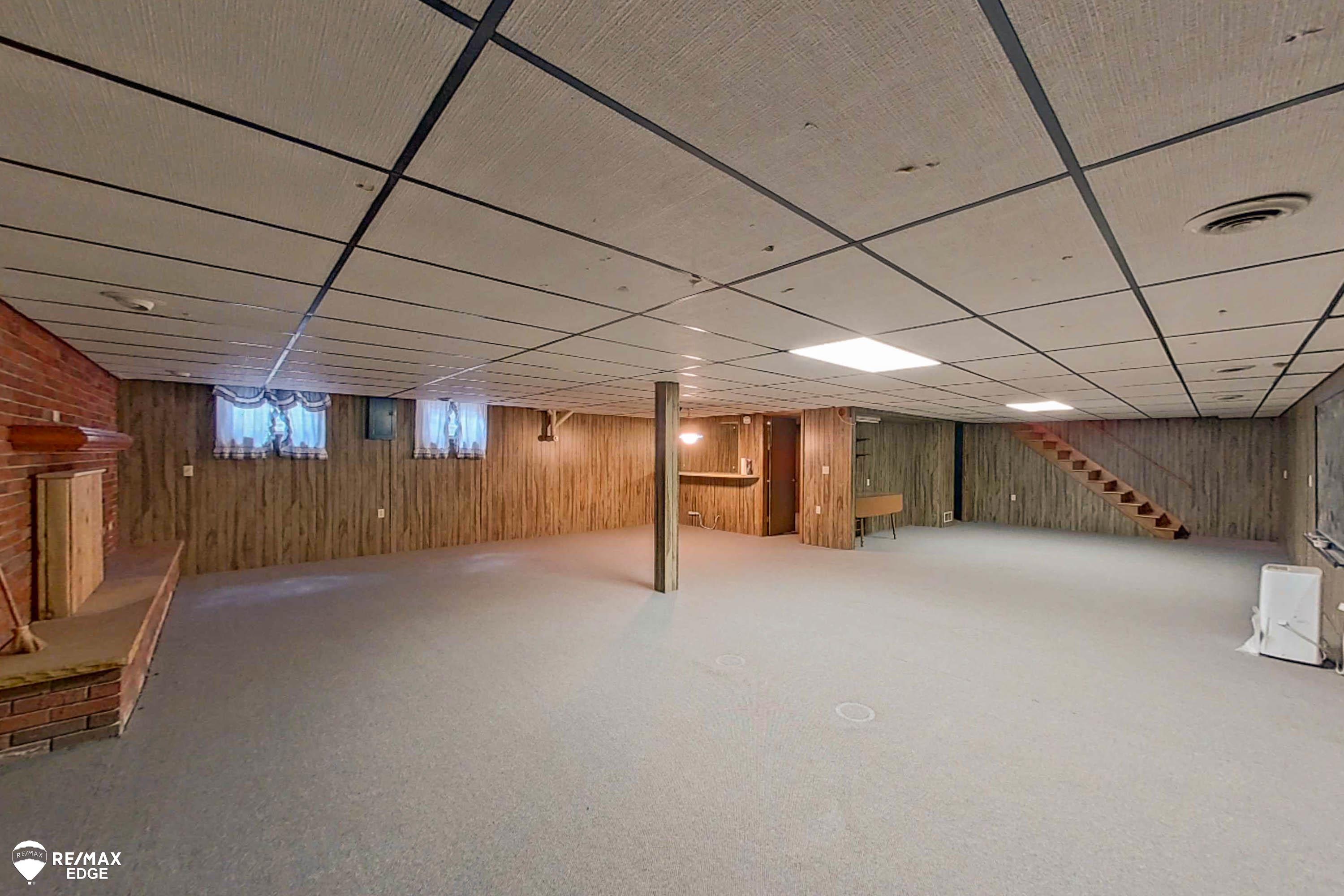 11250 East Potter Road Davison, MI 48423 - Photo 28 of 35 50115485-27.JPG