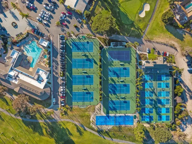 $1,899,000 | 16048 Via Viajera, Rancho Santa Fe, CA 92091